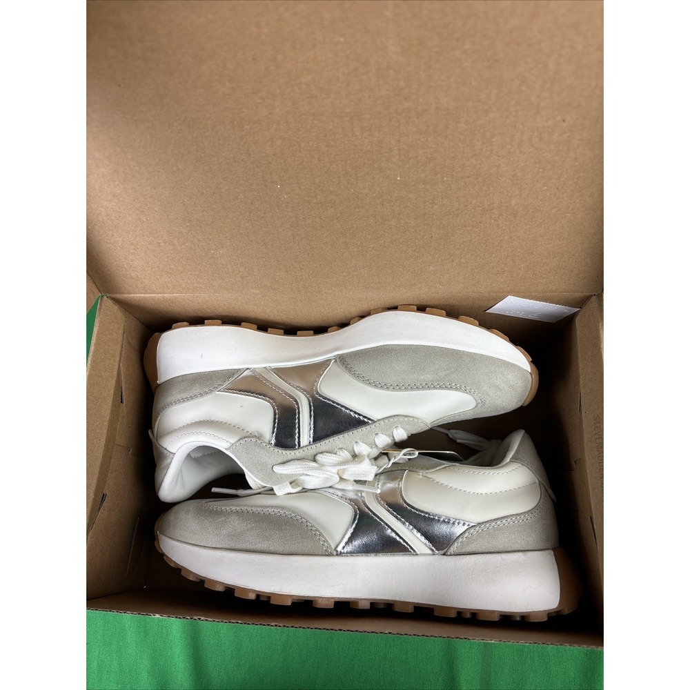 Steve Madden Women's Athletic Jogger Sneaker Size 8 Taupe/Silver - Picture 6 of 7